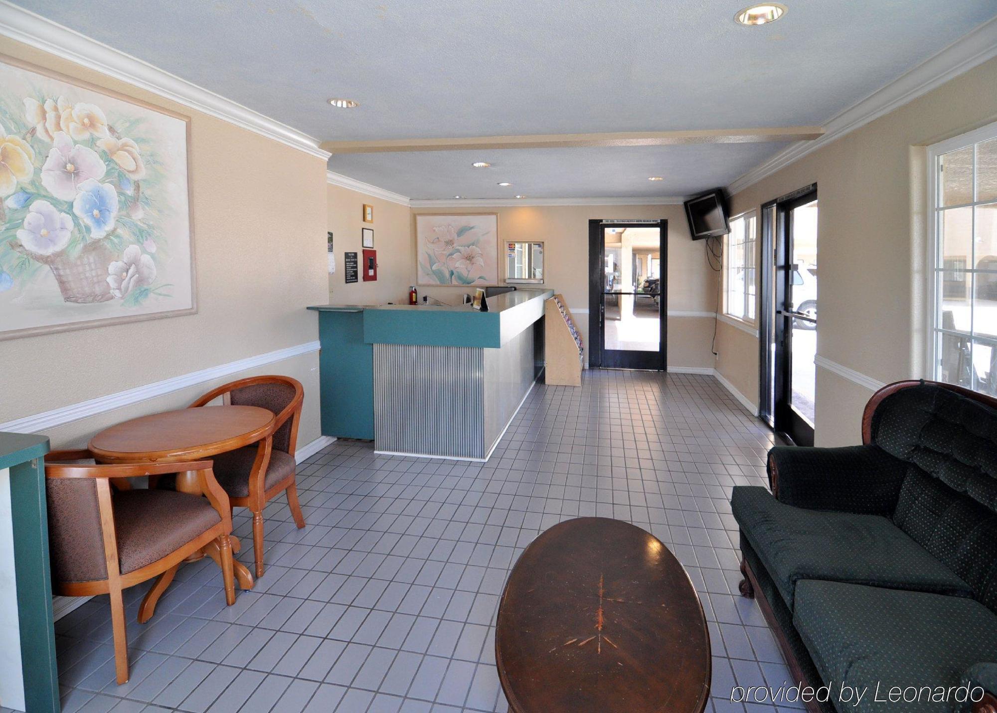Orange Tustin Inn In Orange Interior foto