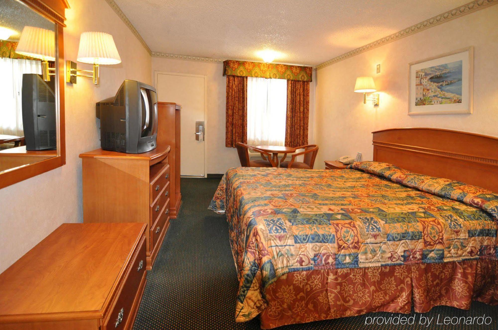 Orange Tustin Inn In Orange Habitación foto